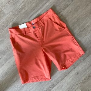 Southern Tide 9" Performance Short